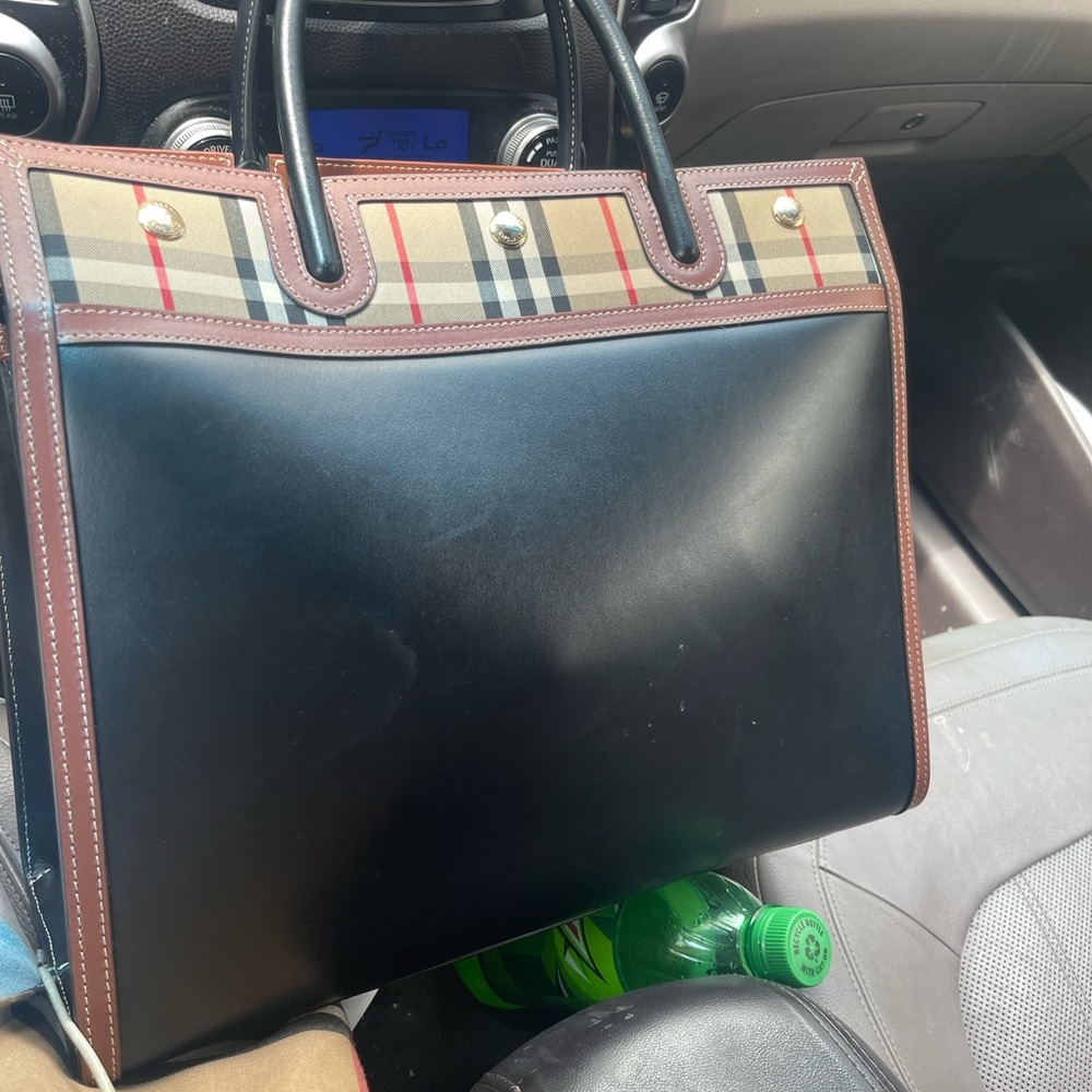 burberry large tote